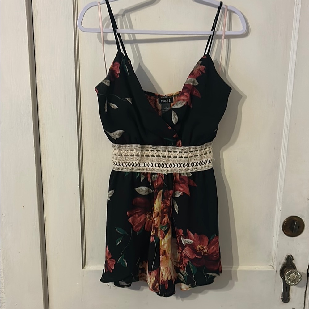 Rue21 Black Floral Romper with Lace Accents